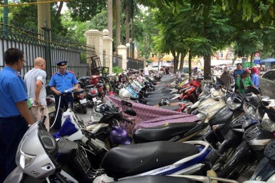 Hà Nội: Xử hơn 470 triệu đồng các điểm trông giữ xe vi phạm