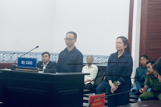 Phó Giám đốc “rút ruột” gần 13 tỷ đồng của VietnamGold