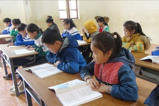 Duy trì sĩ số học sinh vùng đồng bào dân tộc thiểu số và miền núi sau Tết Nguyên đán