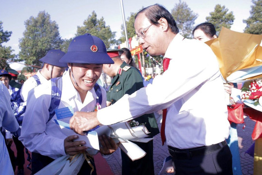 Bà Rịa - Vũng Tàu: 1.800 thanh niên hăng hái lên đường nhập ngũ