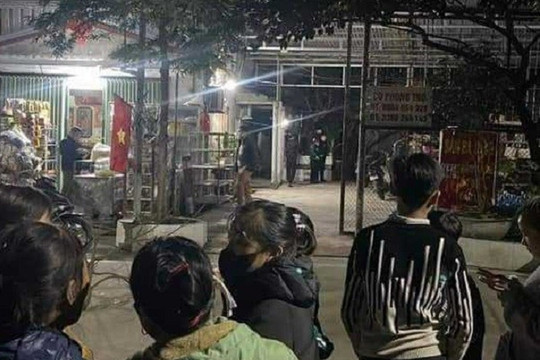 Dùng dao đâm tử vong người đàn ông ngồi ăn cùng vợ cũ