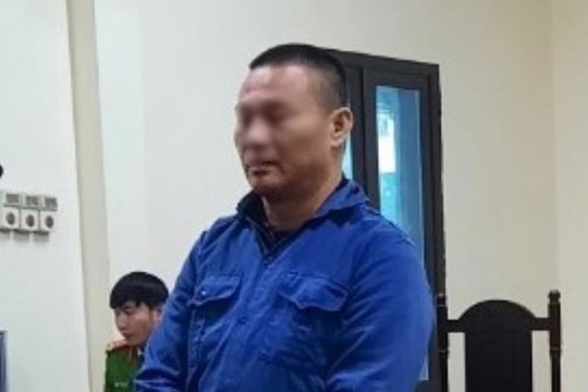 Lĩnh 14 tháng tù vì bán rắn hổ mang chúa