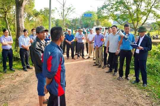 Tiến hành cưỡng chế thu hồi đất thuộc Dự án Công viên Độn Sầm