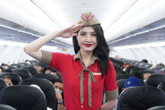 Mừng quốc tế phụ nữ 8/3: Vietjet mở đại tiệc vé 0 đồng và ưu đãi giảm 10% hạng vé Business