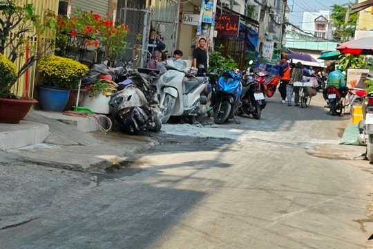6 người thoát nạn trong vụ cháy nhà lúc rạng sáng