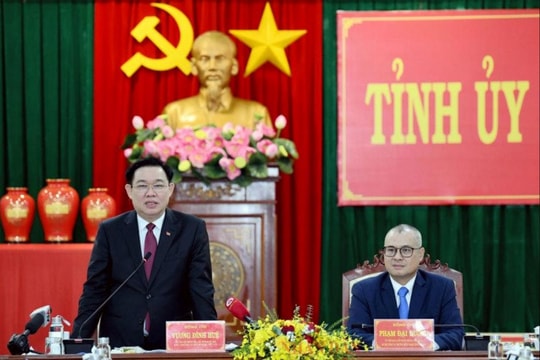 Chủ tịch Quốc hội: Có khát vọng lớn hơn để Phú Yên luôn là mảnh đất "phú quý và bình yên"