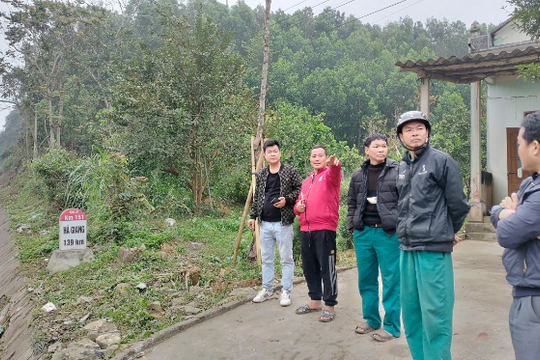 Vụ TNGT ở Tuyên Quang: Tài xế xe khách và người dân kể lại phút giây gặp nạn trong đêm