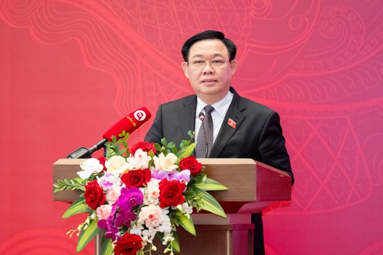 Chủ tịch Quốc hội: Nỗ lực, khẩn trương sớm triển khai thi hành luật, nghị quyết