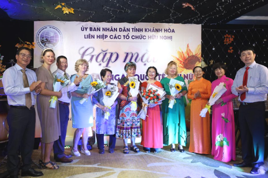 Gặp mặt phụ nữ quốc tế đang sinh sống tại Khánh Hòa
