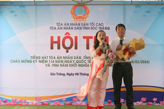 Sôi nổi Hội thi tiếng hát TAND hai cấp tỉnh Sóc Trăng