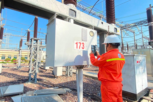 Tổng điện năng sản xuất và nhập khẩu đạt 43,71 tỷ kWh trong 2 tháng