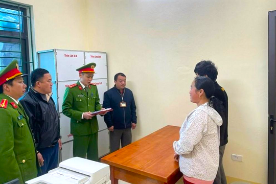 Xử phạt 11 đối tượng chơi bi-a ăn tiền