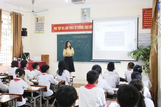 Đề xuất tiêu chuẩn xét thăng hạng đối với giáo viên trung học cơ sở