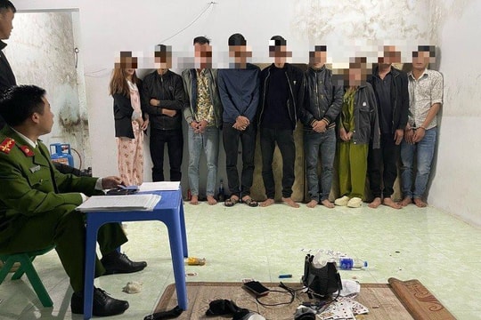 Bắt 9 nam, nữ sử dụng ma túy trong nhà trọ