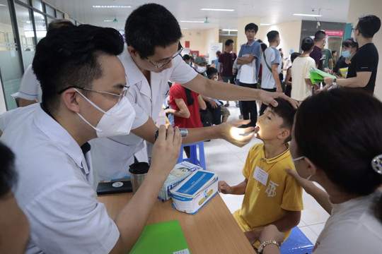 Thành phố Hồ Chí Minh tổ chức phẫu thuật miễn phí cho người nghèo​