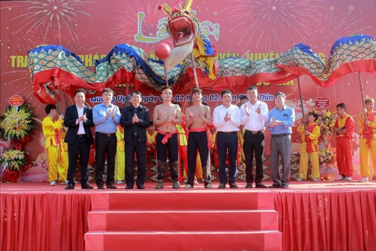 Cao Bằng: Độc đáo nét đẹp văn hóa dân tộc trong lễ hội tranh đầu pháo tại Quảng Uyên