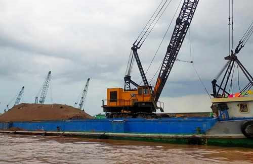 An Giang cung cấp hơn 15 triệu m3 cát cho các dự án đường bộ cao tốc
