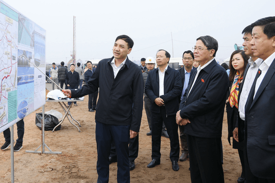 Hà Nội: Quyết liệt triển khai, không gây đội vốn dự án đường vành đai 4