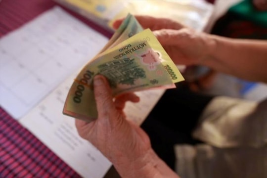 Áp dụng lương mới sẽ bỏ phụ cấp thâm niên, Bộ Nội vụ nói gì?