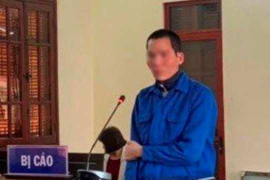 Dùng gậy tre đánh người vì bị chửi lúc uống bia