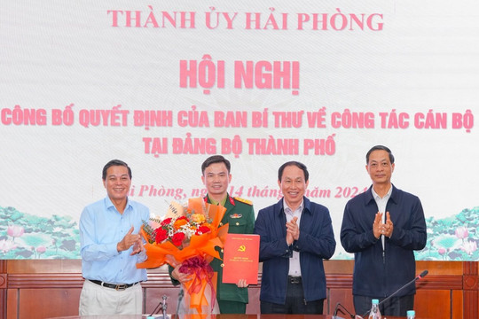 Chỉ huy trưởng Bộ CHQS TP. Hải Phòng tham gia Ban Thường vụ Thành ủy