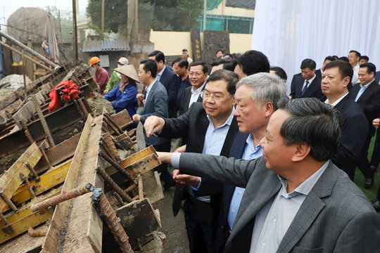 Lễ rót đồng đúc phù điêu “Lời kêu gọi toàn quốc kháng chiến và 60 ngày đêm bảo vệ Thủ đô”