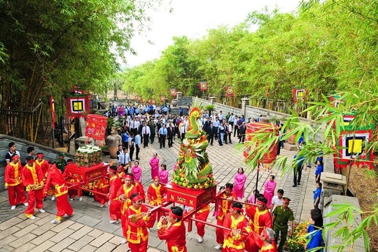 Tăng cường quản lý hoạt động du lịch dịp Giỗ Tổ Hùng Vương - Lễ hội Đền Hùng