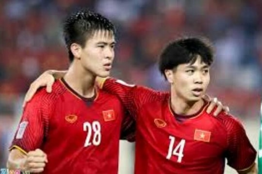 HLV Troussier gạch tên hai "công thần" trong danh sách ĐT Việt Nam