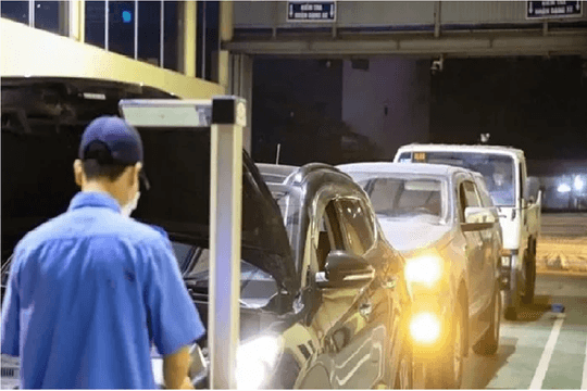 Xem xét tiếp tục nới dài thêm chu kỳ kiểm định ô tô cá nhân