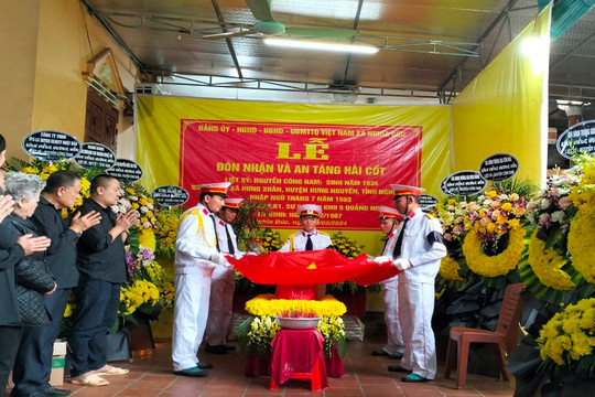 Nghệ An: Lễ đón nhận và an táng hài cốt liệt sĩ về đất mẹ