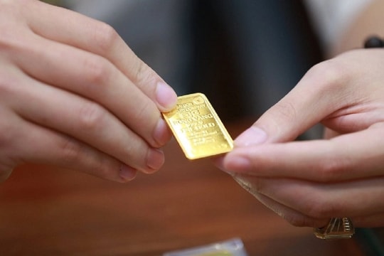 Giá vàng hôm nay 22/3: Vàng SJC bốc hơi nửa triệu đồng