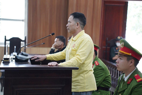 Mâu thuẫn vay mượn tiền, dùng dao đâm hai mẹ con thương vong