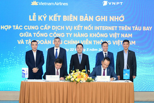 VNPT và Vietnam Airlines triển khai chương trình hợp tác chiến lược và ra mắt app VNA Discovery