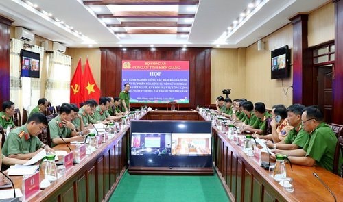 Rút kinh nghiệm công tác bảo vệ phiên toà xét xử 70 giang hồ tại TP Phú Quốc