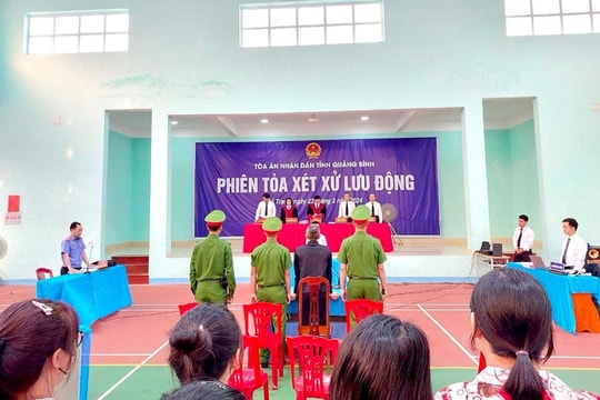 TAND tỉnh Quảng Bình xét xử lưu động hai vụ án ma túy để phòng ngừa chung