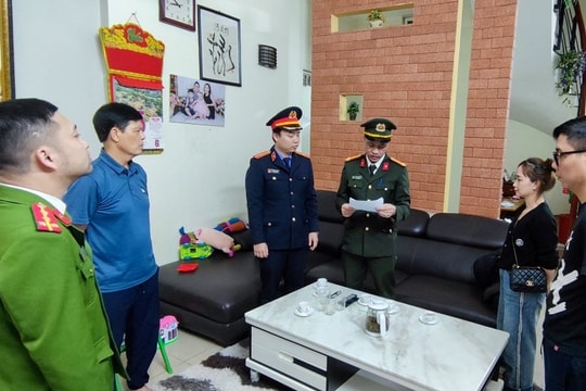 Khởi tố nữ giám đốc mua bán "khống" hóa đơn trị giá 730 tỷ đồng
