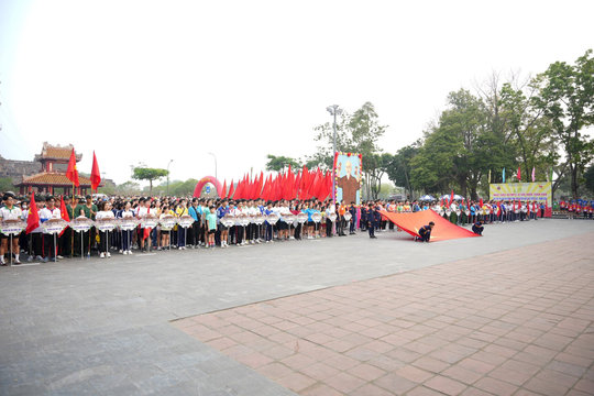 Hơn 2.000 người tham dự Ngày chạy Olympic vì sức khỏe toàn dân