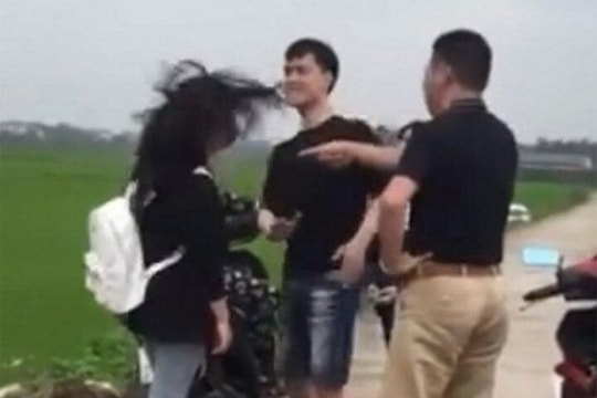 Triệu tập người đàn ông hành hung nữ sinh lớp 7