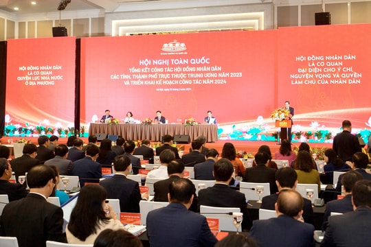 Ủy ban Thường vụ Quốc hội:  9 lãnh đạo địa phương có phiếu đánh giá "tín nhiệm thấp"