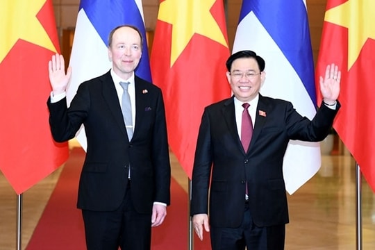 Chủ tịch Quốc hội Vương Đình Huệ chủ trì Lễ đón, hội đàm với Chủ tịch Quốc hội Phần Lan