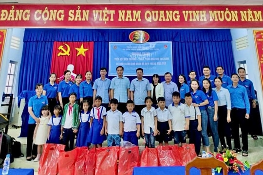 Nữ cán bộ Tòa án gắn bó với công tác Đoàn