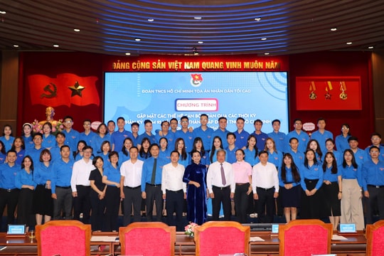Gặp mặt các thế hệ Đoàn viên cơ quan TANDTC nhân kỷ niệm 93 năm ngày thành lập Đoàn