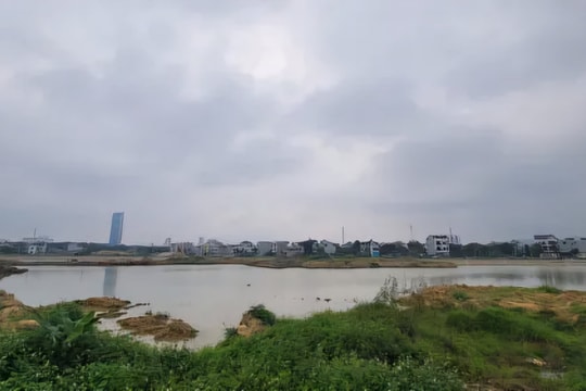 Nam sinh lớp 7 bị đuối nước ở hồ công trình đang xây dựng