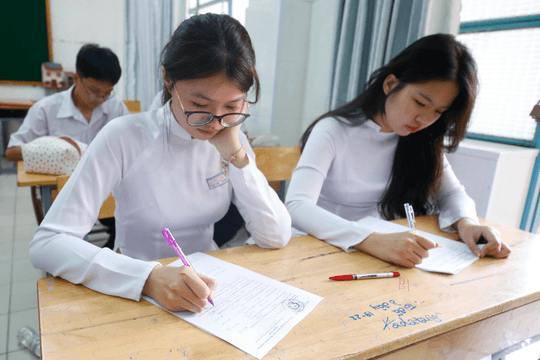 Hà Nội: Triển khai thí điểm học bạ số các trường phổ thông