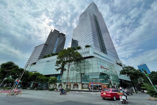 TP.HCM: Lần đầu tiên có doanh nghiệp thuê hơn 10.000 m2 văn phòng