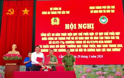 Công an TP Cần Thơ và Sở GD&ĐT k ý kết phối hợp xây dựng mô hình trường học thân thiện