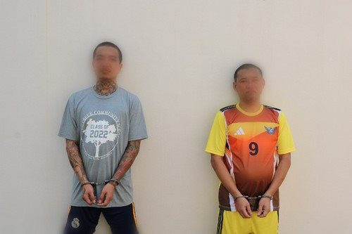 Dùng hung khí thanh toán nhau, 2 đối tượng “xộ khám”