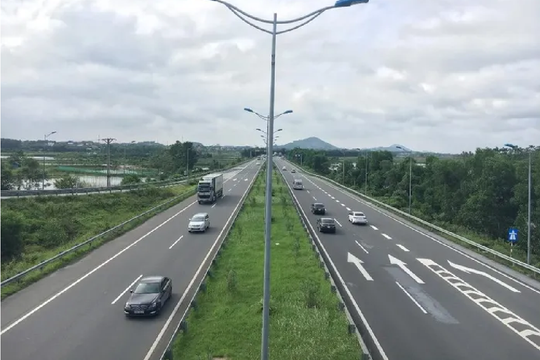 Đầu tư 25.000 tỉ đồng xây dựng cao tốc Gia Nghĩa - Chơn Thành
