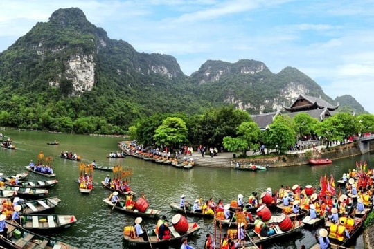 Du lịch Ninh Bình thu gần 3.700 tỷ đồng trong 3 tháng đầu năm