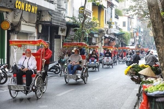Lượng khách quốc tế đến Hà Nội tăng cao